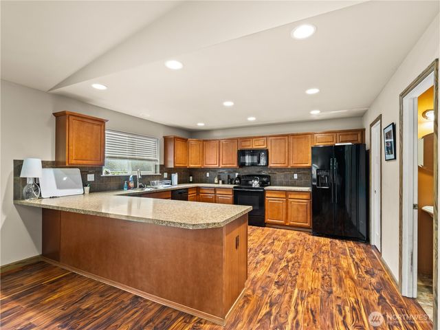 16508 Suntree Court SE, Yelm, WA 98597