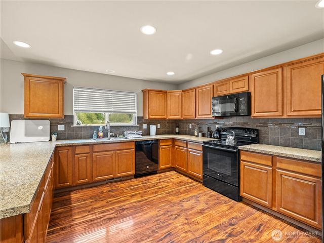 16508 Suntree Court SE, Yelm, WA 98597