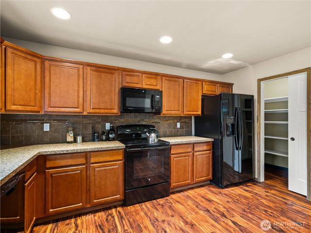 16508 Suntree Court SE, Yelm, WA 98597