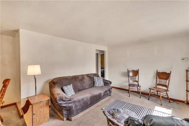 4060 Hart Ct, Murrysville, PA 15668