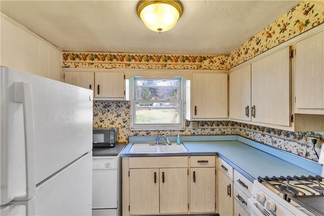 4060 Hart Ct, Murrysville, PA 15668