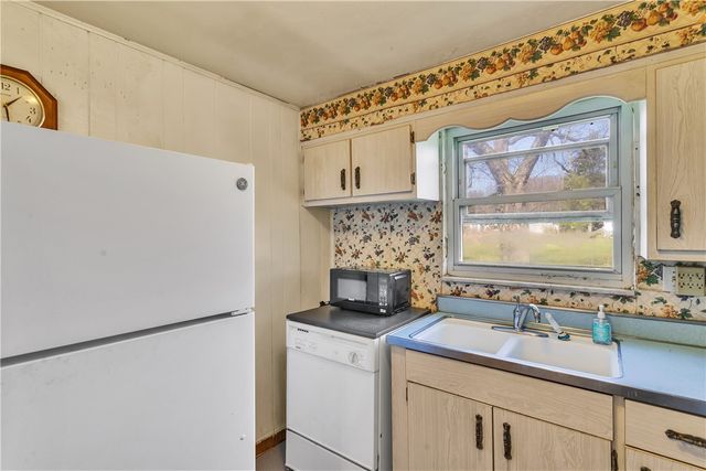 4060 Hart Ct, Murrysville, PA 15668