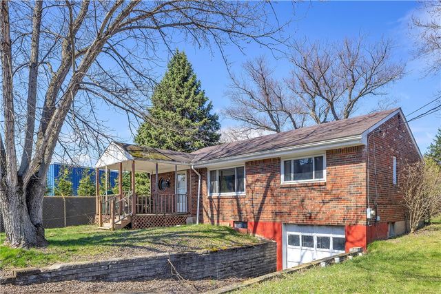 4060 Hart Ct, Murrysville, PA 15668