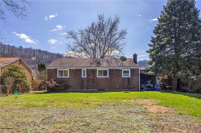 4060 Hart Ct, Murrysville, PA 15668