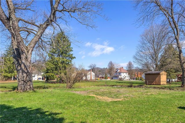 4060 Hart Ct, Murrysville, PA 15668