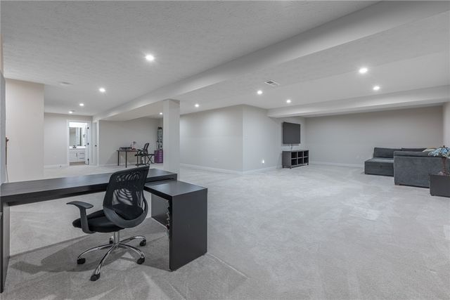 7125 Rivendell Circle, Miami Twp, OH 45459