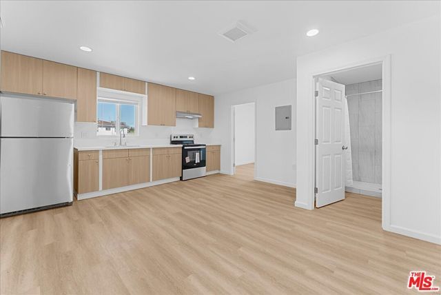 13406 S Vermont Avenue, Gardena, CA 90247