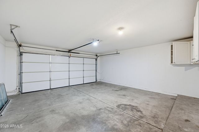 1616 E DESERT Lane, Phoenix, AZ 85042