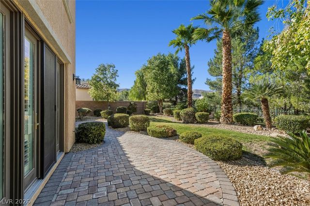 12005 Whitehills Street, Las Vegas, NV 89141