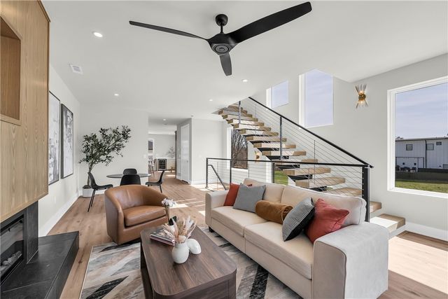 1130 Fillmore Street, Bentonville, AR 72712