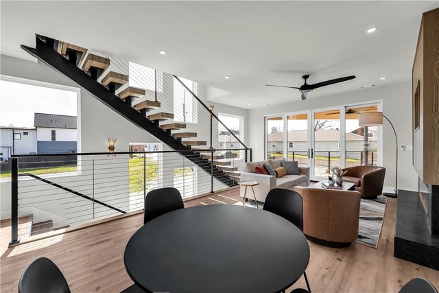 1130 Fillmore Street, Bentonville, AR 72712