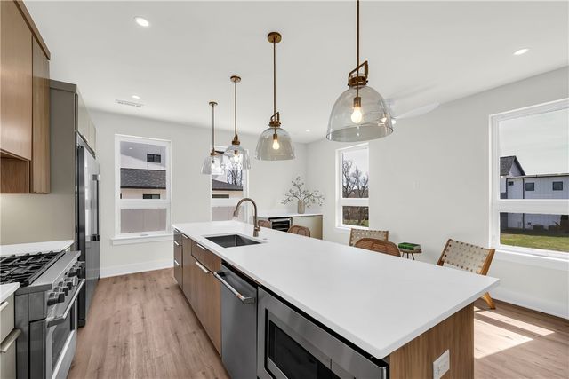 1130 Fillmore Street, Bentonville, AR 72712