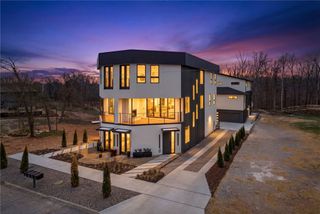 1130 Fillmore Street, Bentonville, AR 72712