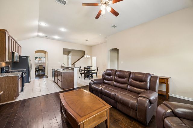3937 Weatherstone Drive, Fort Worth, TX 76137