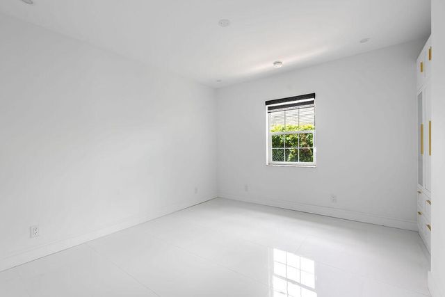 626 NW 7th Street, Boynton Beach, FL 33426
