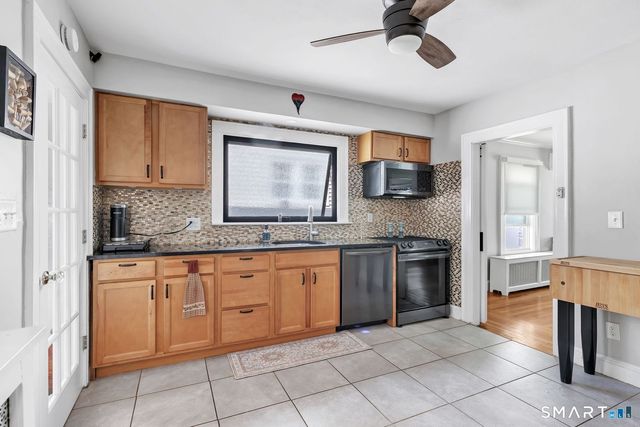 164 Church Street, West Haven, CT 06516