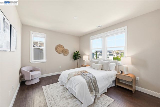 4360 Panorama Dr, Dublin, CA 94568