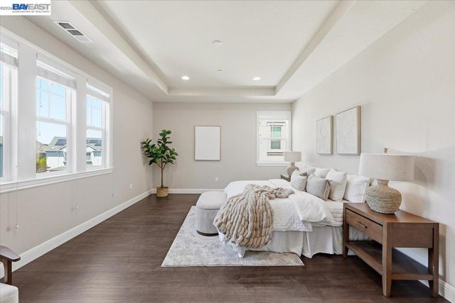 4360 Panorama Dr, Dublin, CA 94568