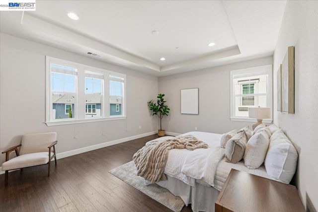 4360 Panorama Dr, Dublin, CA 94568