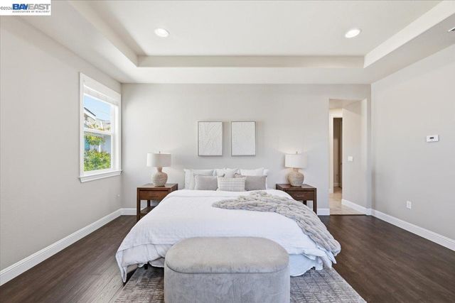 4360 Panorama Dr, Dublin, CA 94568