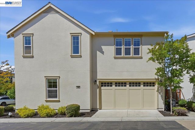 4360 Panorama Dr, Dublin, CA 94568
