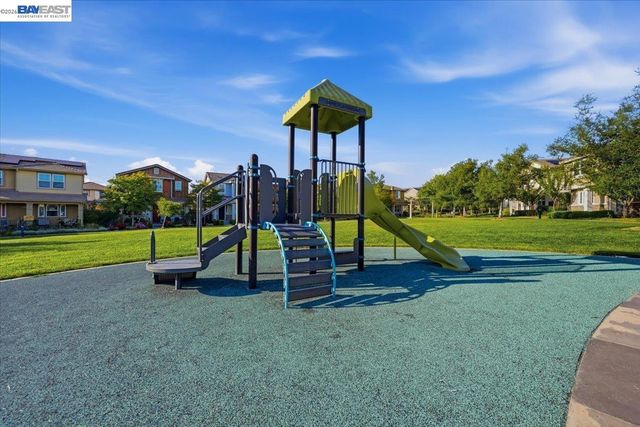 4360 Panorama Dr, Dublin, CA 94568