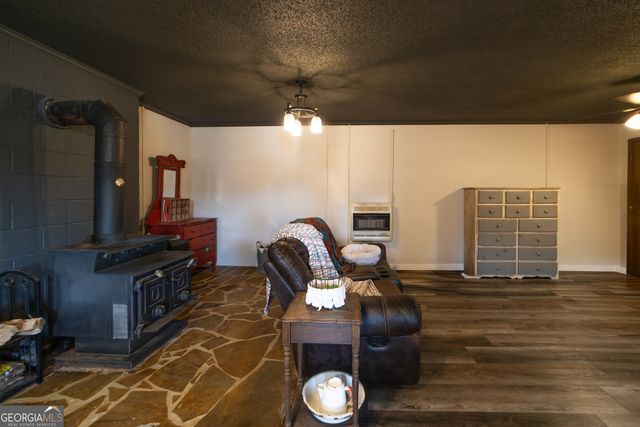 1448 Bohannon Road, Grantville, GA 30220