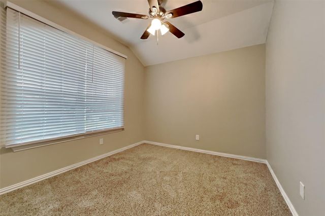 2223 Brown Oak Drive, Conroe, TX 77304