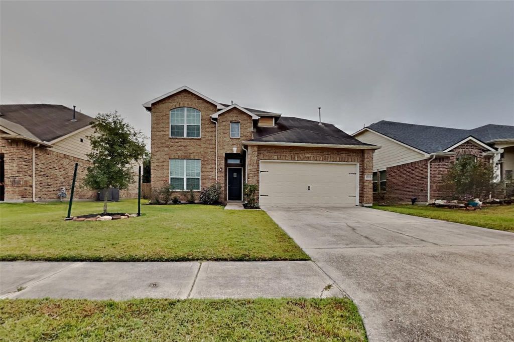 2223 Brown Oak Drive, Conroe, TX 77304