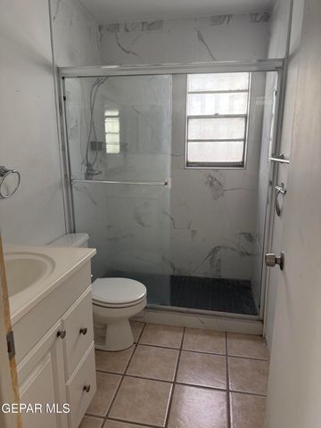 233 FREMONT Lane, El Paso, TX 79912