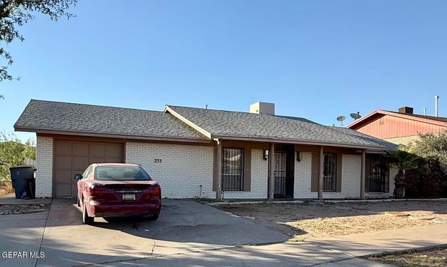 233 FREMONT Lane, El Paso, TX 79912