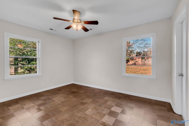 1606 12th Street SE, Decatur, AL 35601