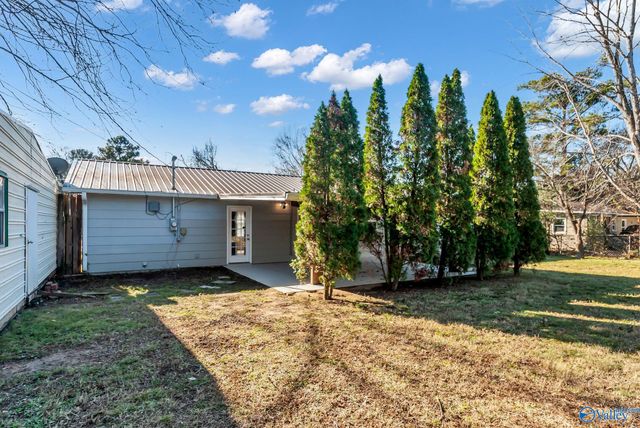 1606 12th Street SE, Decatur, AL 35601