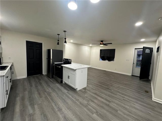 10503 skiles Street, Kansas City, MO 64134