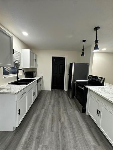 10503 skiles Street, Kansas City, MO 64134