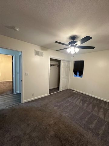 10503 skiles Street, Kansas City, MO 64134