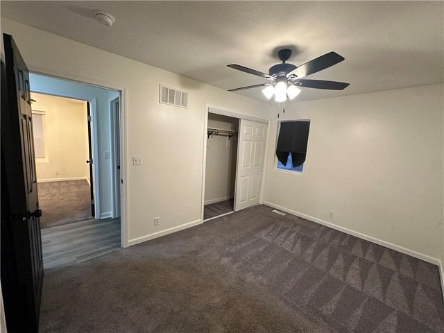 10503 skiles Street, Kansas City, MO 64134