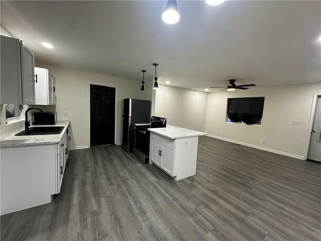 10503 skiles Street, Kansas City, MO 64134