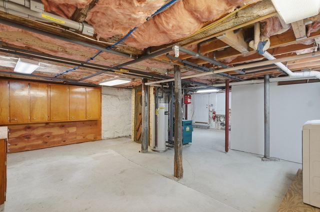 8 Ballard Street, Saugus, MA 01906