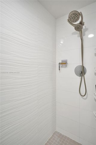 7751 NW 107th Avenue 701, Doral, FL 33178