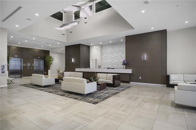 7751 NW 107th Avenue 701, Doral, FL 33178