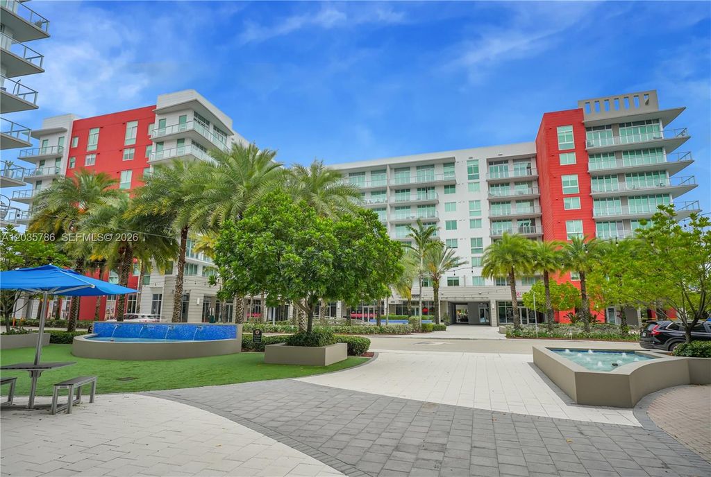 7751 NW 107th Avenue 701, Doral, FL 33178