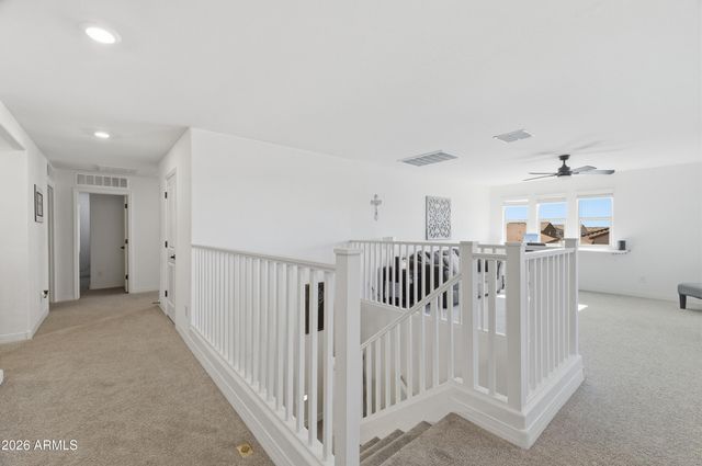 17168 W RUNNING DEER Trail, Surprise, AZ 85387