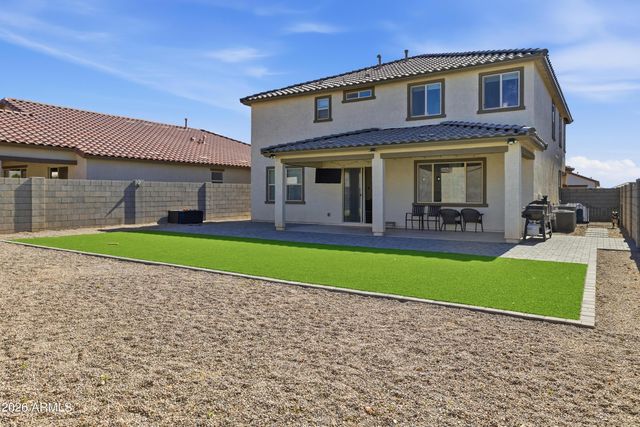 17168 W RUNNING DEER Trail, Surprise, AZ 85387