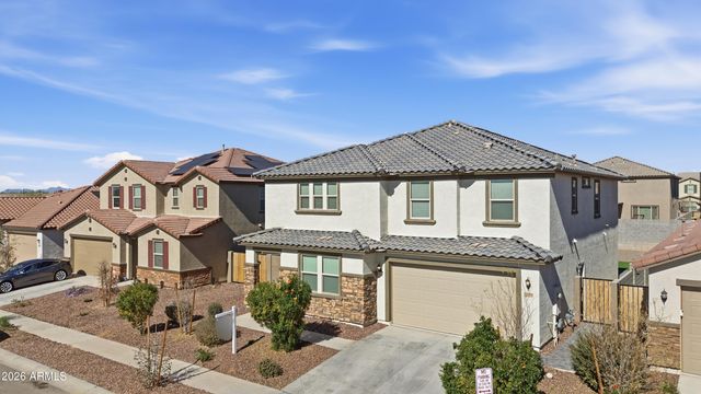 17168 W RUNNING DEER Trail, Surprise, AZ 85387