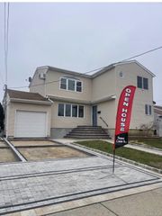 160 Saint Marks Avenue, Freeport, NY 11520