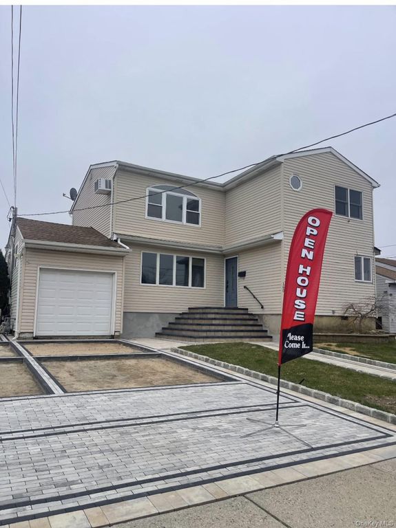 160 Saint Marks Avenue, Freeport, NY 11520