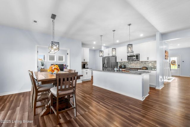 119 Wildflower Ct, Mt Washington, KY 40047