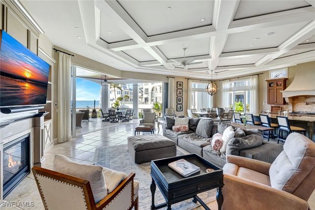 103 Guadeloupe LN, Bonita Springs, FL 34134