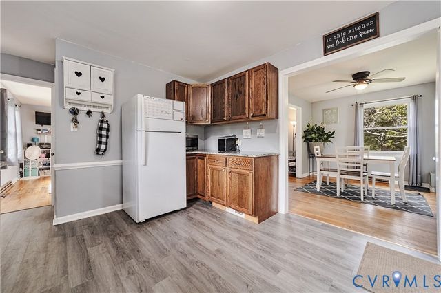 615 W Chapel Dr, Bumpass, VA 23024